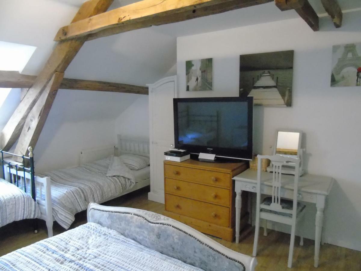 Puy Larousse Farm House Bed & Breakfast Linards Exterior photo